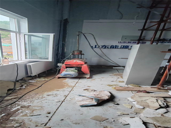 鹿城地基基础下沉墙体裂缝加固注浆顶升施工